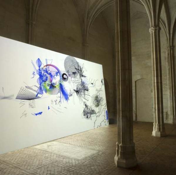 Claire Malrieux (Fr)<br><br>
Claire Malrieux a développé une pratique de l'art placée aux frontières de la sculpture, de l'installation et du dessin. Elle utilise sa pratique pour expérimenter les conditions de circulation du récit au travers de formes qui mêlent nouvelles technologies, Histoire et fiction. Depuis 2013, elle mène une recherche sur les relations entre dessin et pratiques numériques et explore les possibilités d'une nouvelle syntaxe du dessin mis sous condition par les technologies, les algorithmes et les données.
Elle y met en jeu les conditions d'apparition des formes comme des points de cristallisation de plusieurs récits, de faits ou de connaissances et propose ainsi de parcourir ce qui se passe en amont et en aval des œuvres. Son travail se développe comme de vastes plate-formes où elle devient tour à tour narratrice, curatrice, chercheur et où l'œuvre en train de se faire se préoccupe de la forme mais aussi de la connaissance et de sa mise en récit. Claire Malrieux vit et travaille actuellement à Paris.
Elle enseigne le dessin à l'Ensci-les Ateliers et à la Haute école des arts du Rhin et poursuit sa recherche Hyperdrawing au sein de l'EnsadLab de l’école des arts Décoratifs de Paris. Son travail graphique a été montré dans différentes institutions dont le musée des Arts Décoratifs (2014), l’espace Khiasma (2015), La Terrasse à Nanterre (2016), Hyperpavilion à la Biennale de Venise 2017.
<br><br>
Durant la résidence :<br>
Les recherches de Claire Malrieux poteront sur la joie, comme moyen de résistance. Elle consacrera également un temps de recherche à un nouveau projet de IA sur la voix.